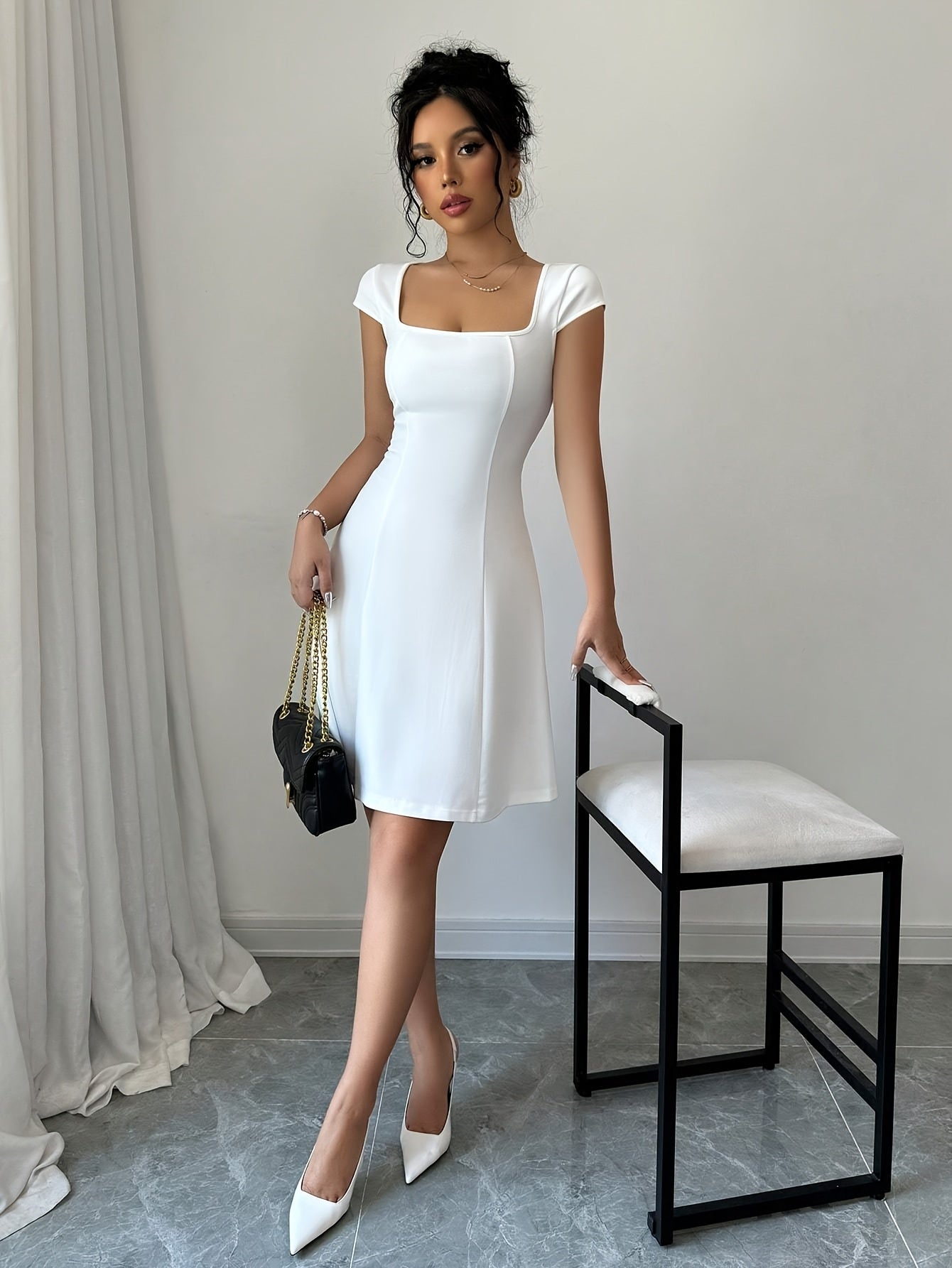 Luna Élan Mini Dress
