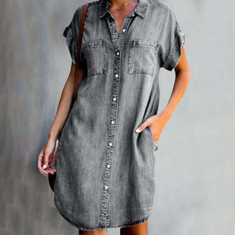 Marina | Casual Button-Down Style