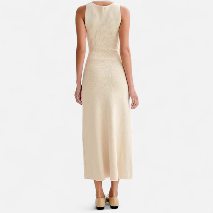 Maxim| Knitted Maxi Dress with Round Neck