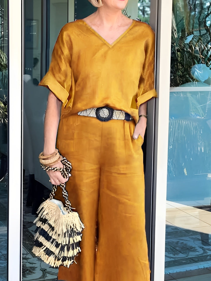 Zoe™ - Chic Top and Pants Set