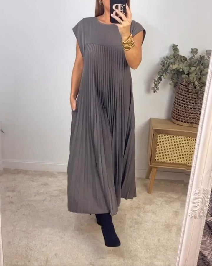Jolijn | Classic and Cozy Dress