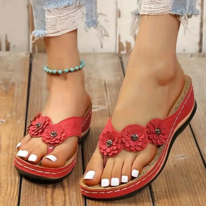 Aria™ - Orthopedic Flowers Clip Toe Sandals
