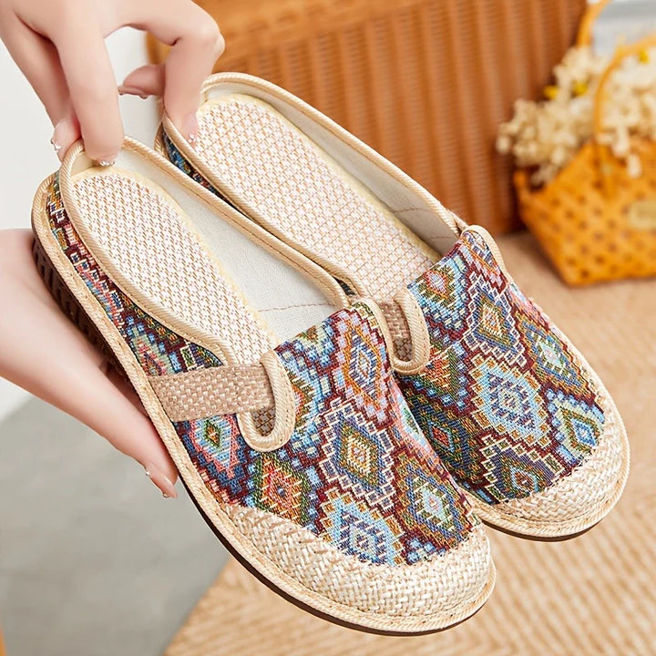 Avery™ - Retro Plaid Slip-On Loafers