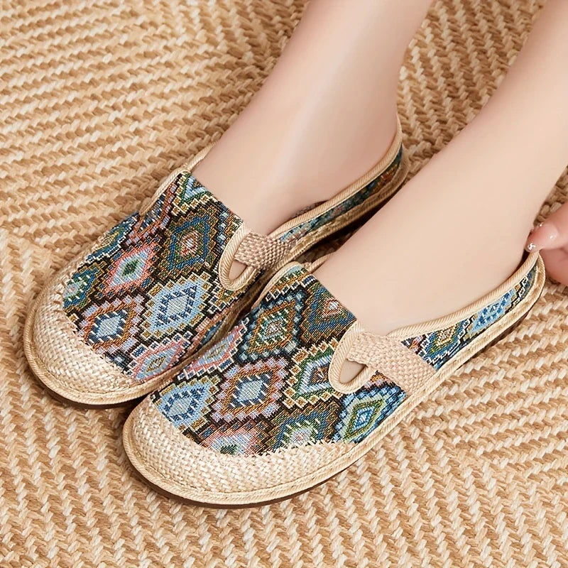 Avery™ - Retro Plaid Slip-On Loafers