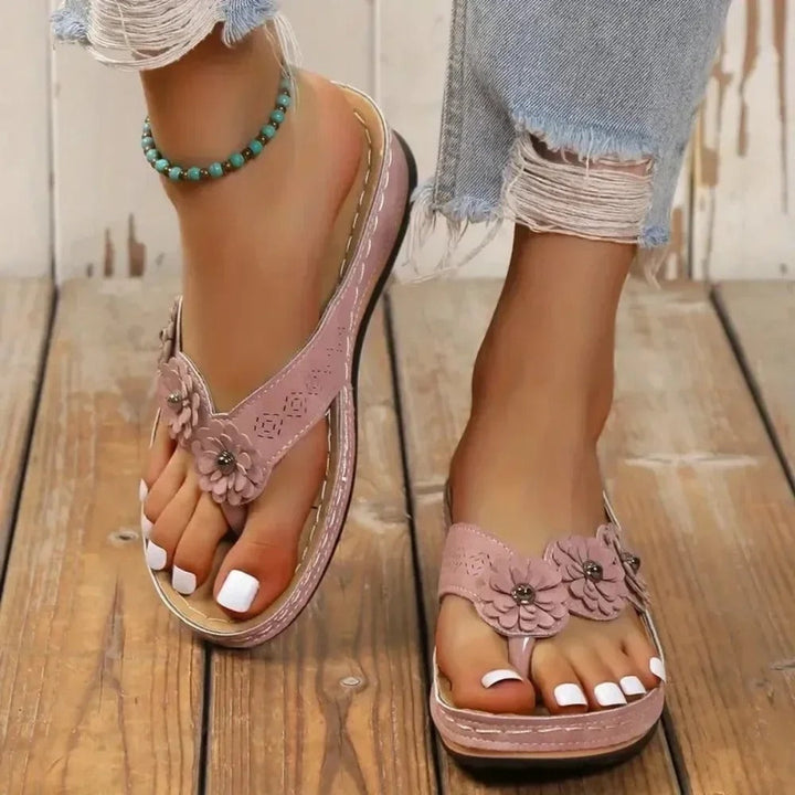 Aria™ - Orthopedic Flowers Clip Toe Sandals