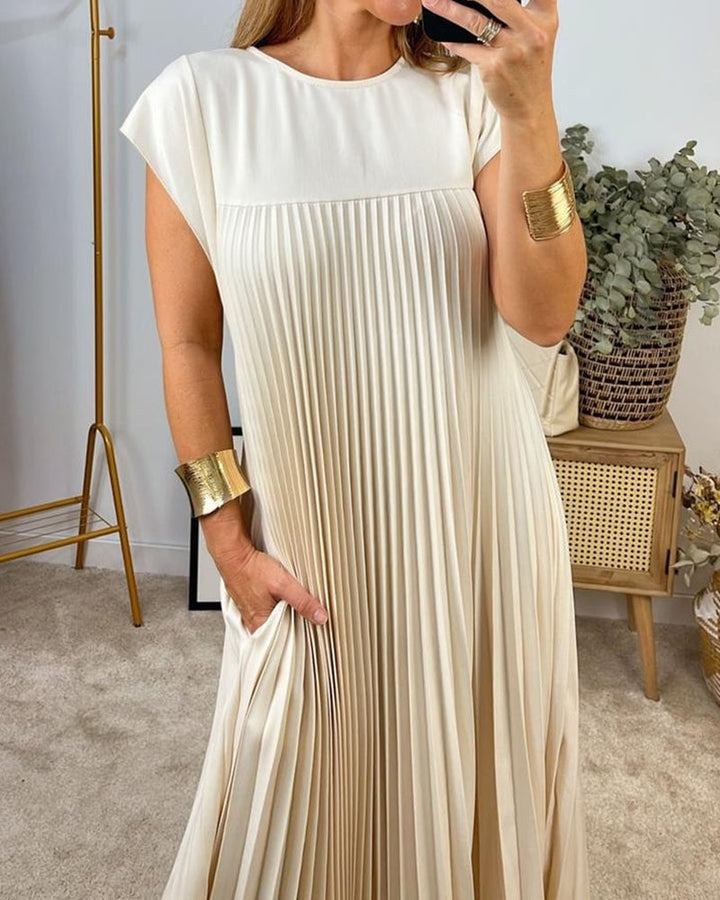 Jolijn | Classic and Cozy Dress
