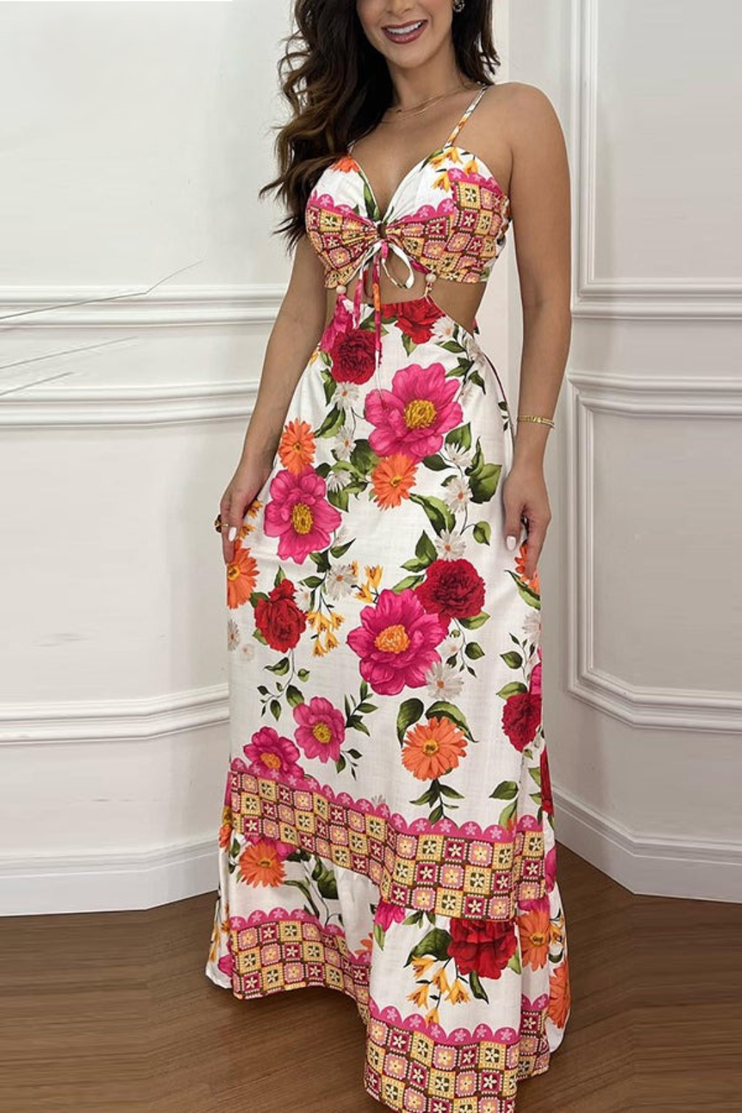 Sara - Backless Spaghetti Strap Dress