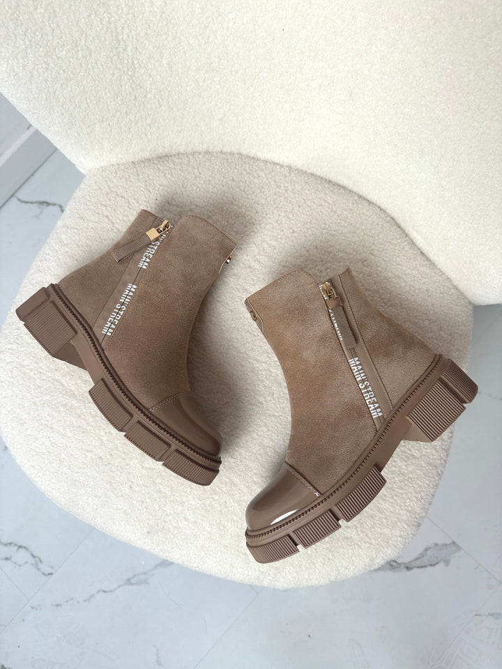 Main Taupe Boots