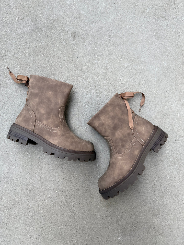 Bow Taupe Boots