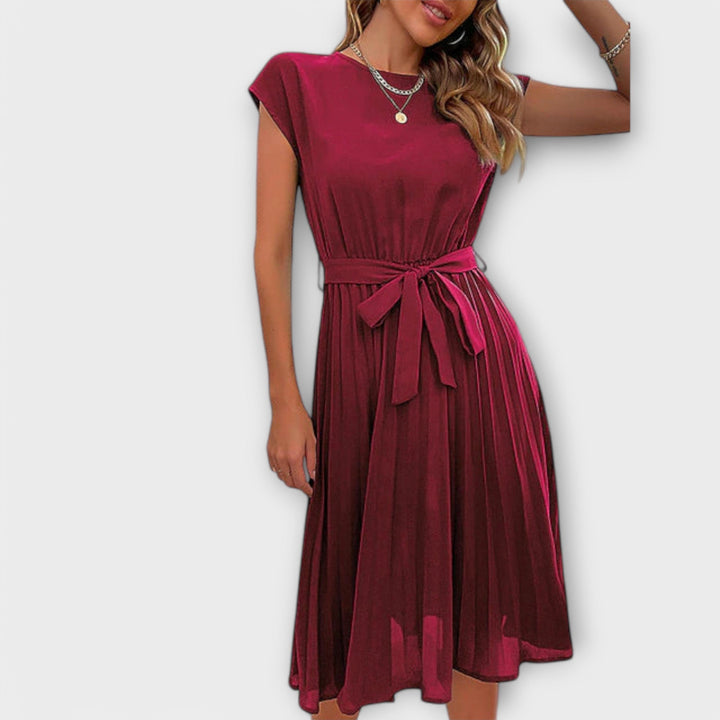 Claire | Relaxed Pleated Dress