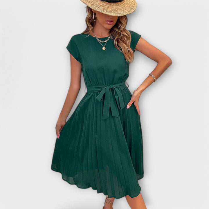 Claire | Relaxed Pleated Dress