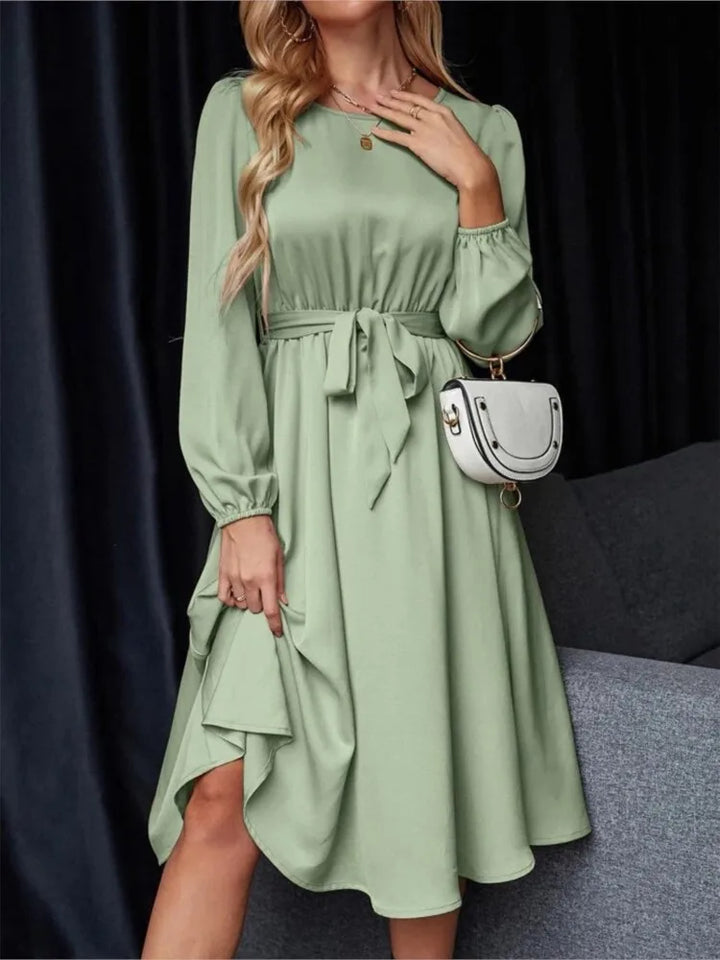 Sophia™ - Elegant Midi Dress