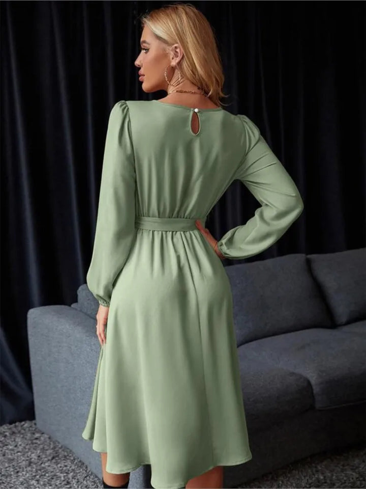 Sophia™ - Elegant Midi Dress
