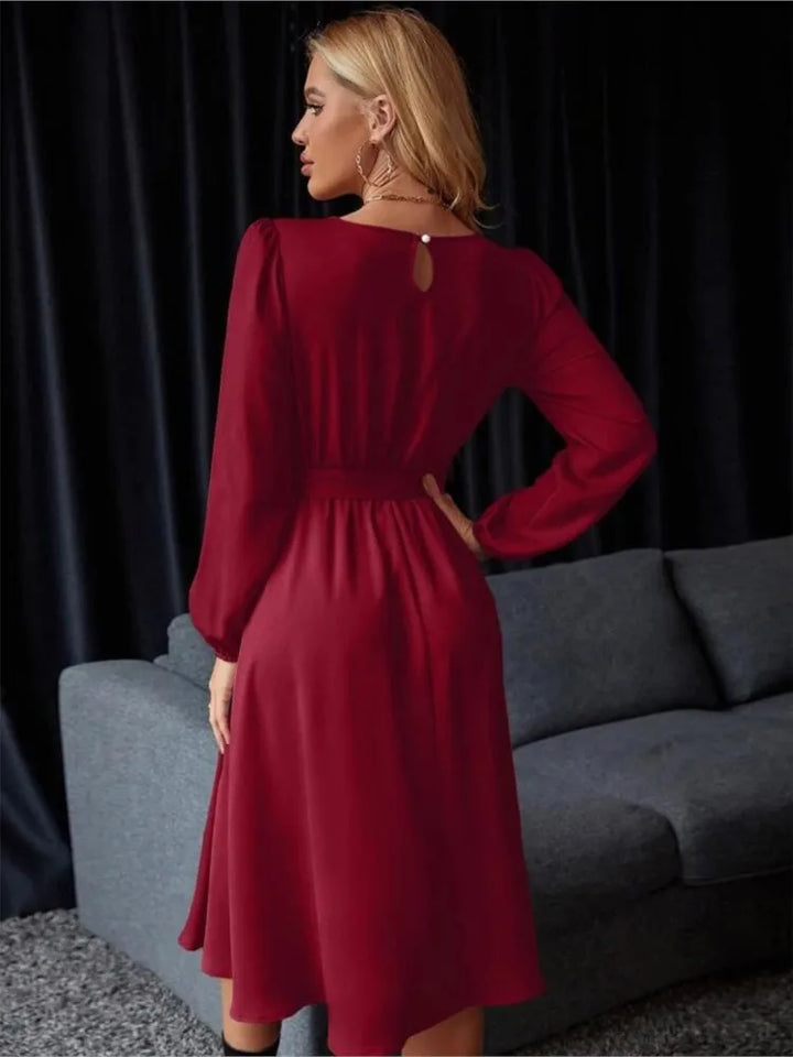 Sophia™ - Elegant Midi Dress