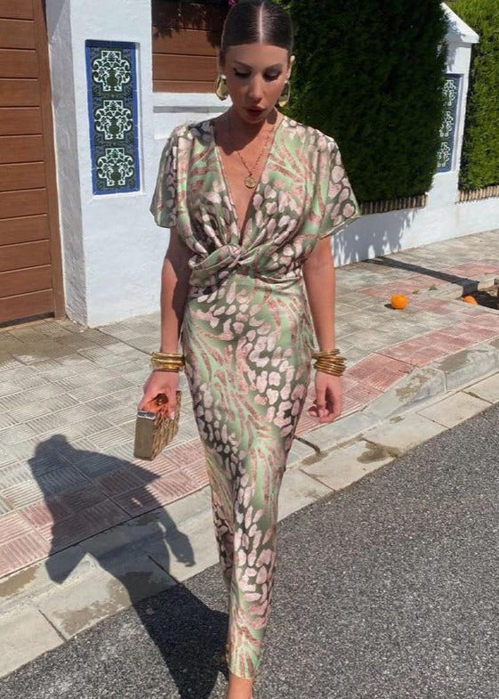 Madison - Modern V-Neck Maxi Dress