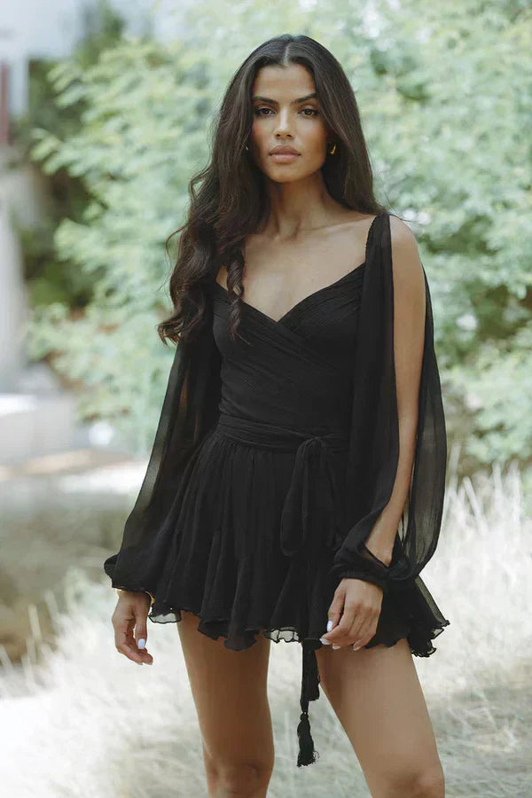 Layla | Charming Mini Dress Featuring Balloon Sleeves