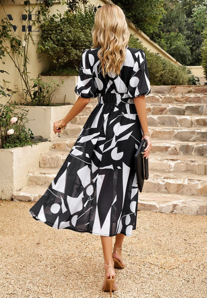 Hannah - Timeless Luxury Midi Dress