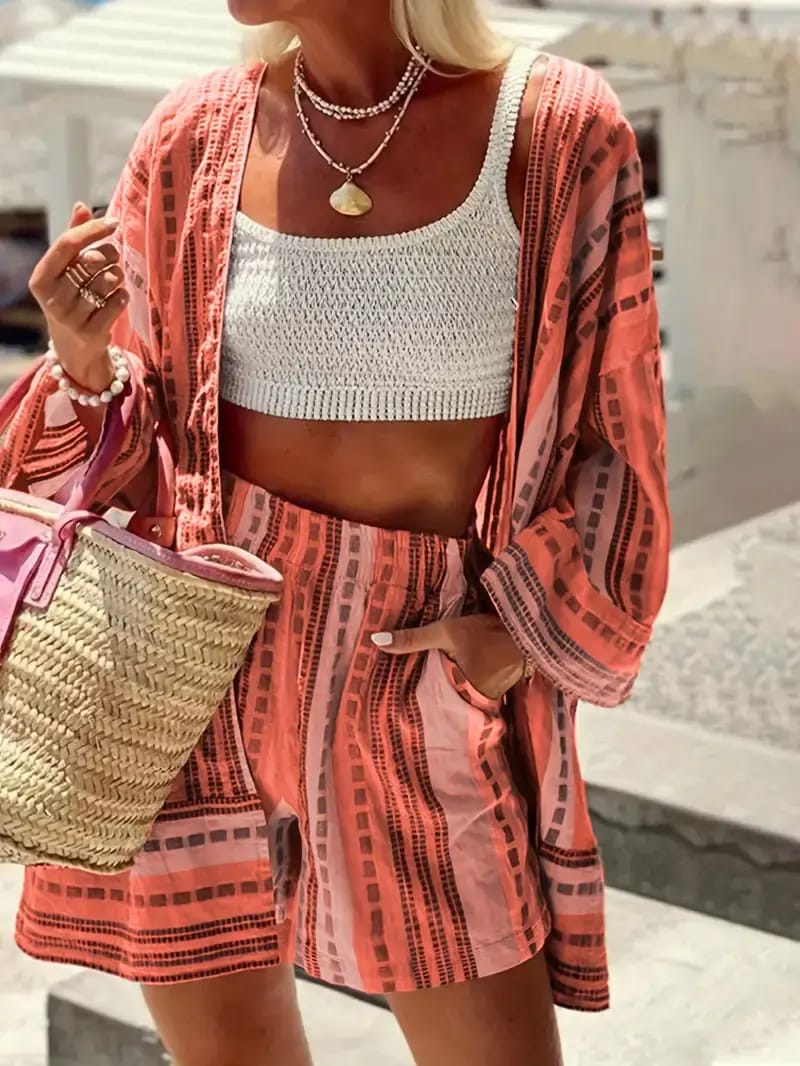Layla - Elegant Top and Shorts Set