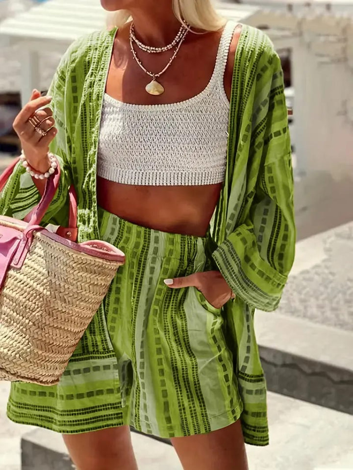 Layla - Elegant Top and Shorts Set