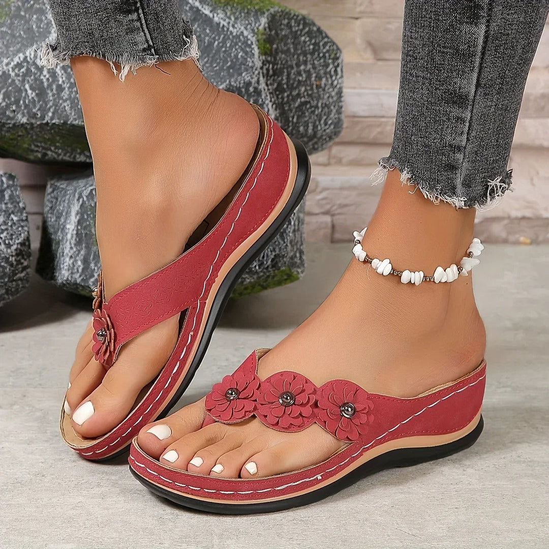 Aria™ - Orthopedic Flowers Clip Toe Sandals