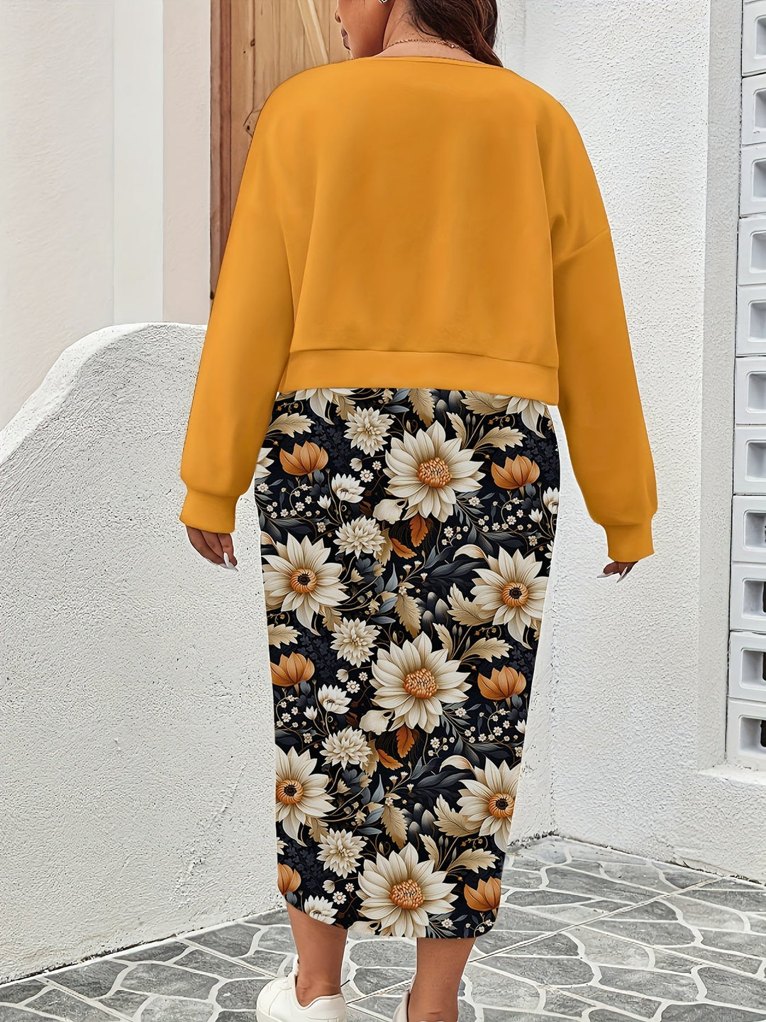 Alyssa - Stylish Sweatshirt and Dress Set