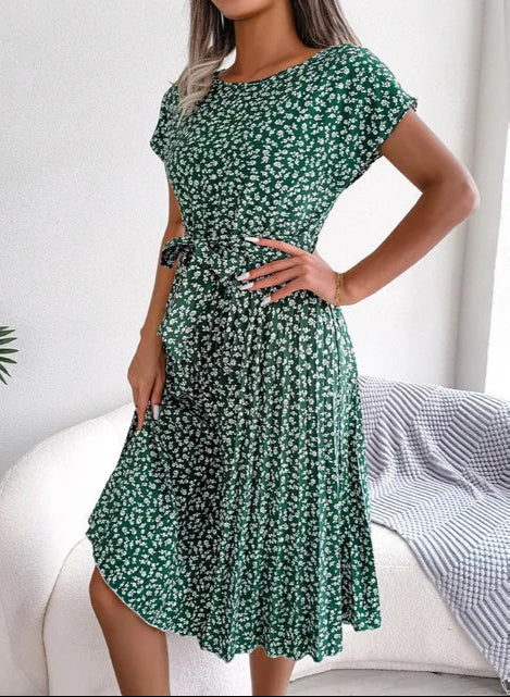 Lilienne | Chic Summer Dress